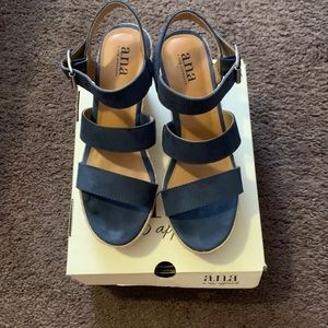 Ana Jensen Navy wedge sandals H05